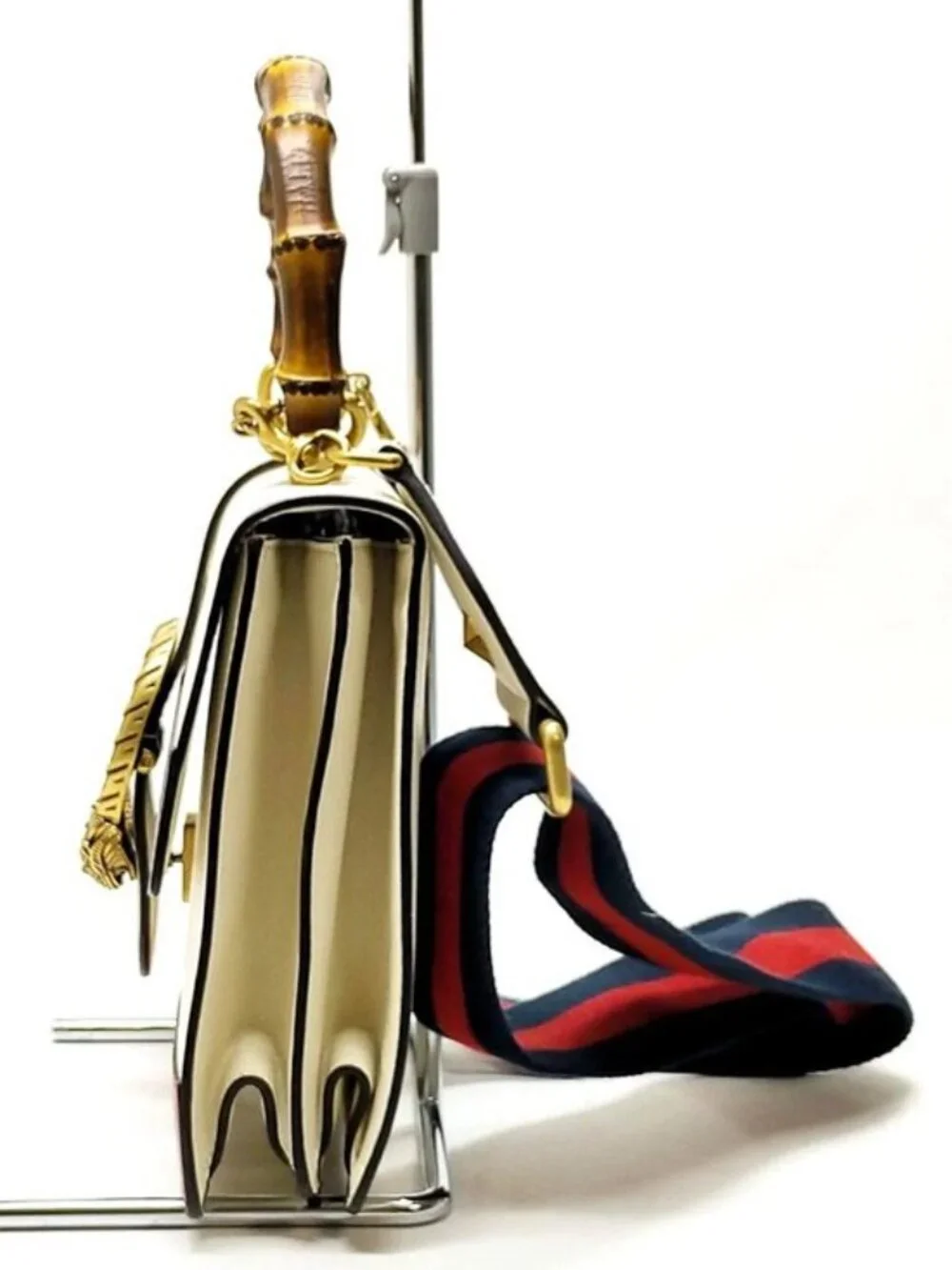 Gucci make statement